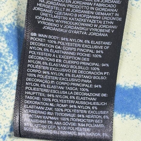 The North Face Shorts Womens XXL Green Dye Printed Class V Quick Dry New $50 - Picture 13 of 16